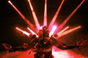 Sevdaliza în Control: despre senzualitate muzicală